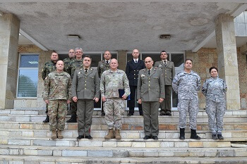 Командири на тренировъчния институт от Националната гвардия на Тенеси гостуваха в НВУ