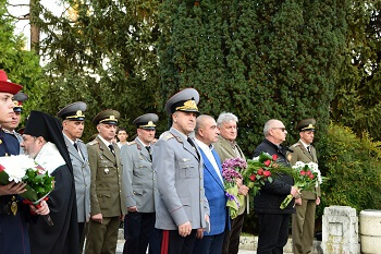 Националният военен университет „Васил Левски“ отбеляза празника на Търновския гарнизон