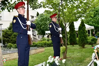 НВУ участва във възпоменателната церемония по повод 20 години от смъртта на офицерски кандидат Димитър Димитров