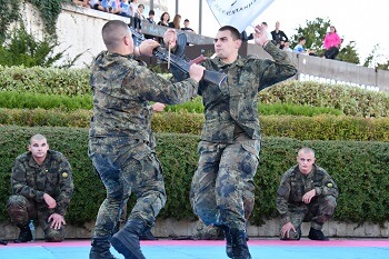 Отборът по специализиран ръкопашен бой на Националния военен университет „Васил Левски“