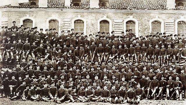 Първите випускници на военното училище 1879 г.