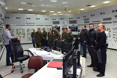 Курсанти и студенти от НВУ бяха на посещение в АЕЦ Козлодуй