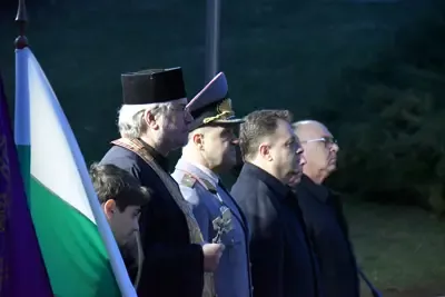 Представителни роти от НВУ участваха в общоградското поклонение „Васил Левски- 150 години безсмъртие“