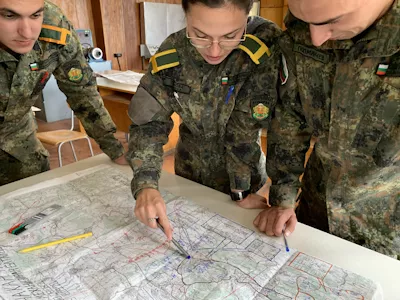 Танкова и автомобилна техника