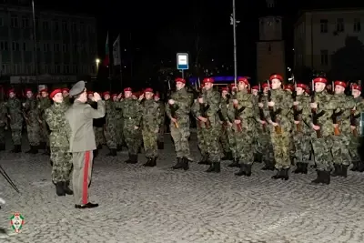 Представителни роти от НВУ участваха в честванията, посветени на Освобождението на Бяла