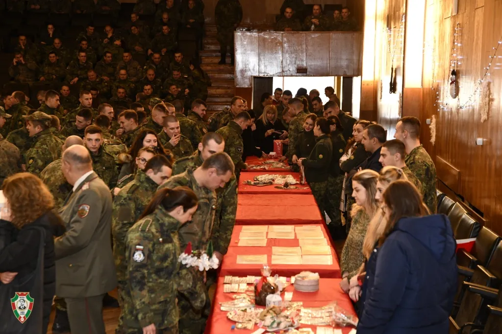 Коледен базар в НВУ - 2024