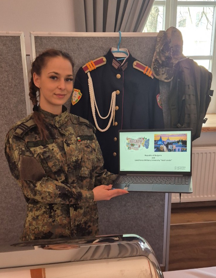 Военно обучение в Литва